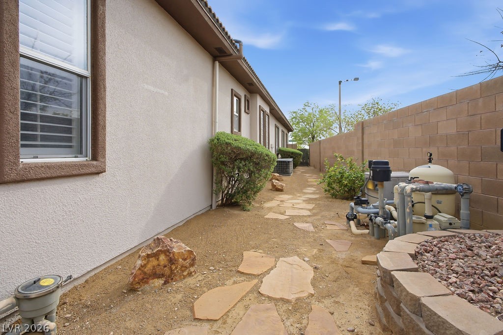 1947 Grovespring Street Las Vegas NV 89135