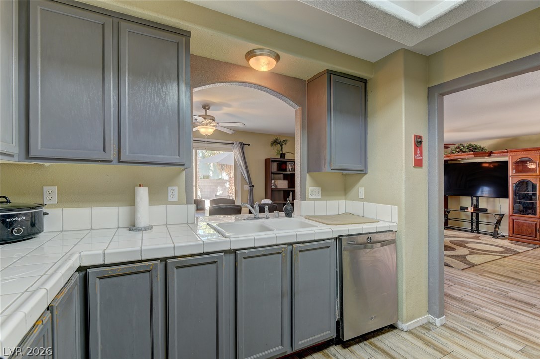 10190 Ghost Gum Street Las Vegas NV 89183