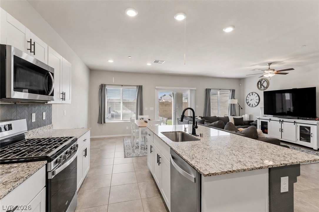 10991 Bristol Park Avenue Las Vegas NV 89166