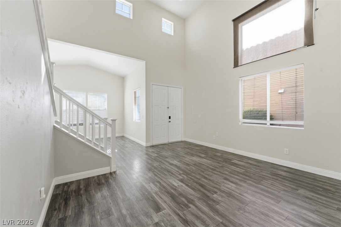 742 Canfield Point Avenue Las Vegas NV 89183