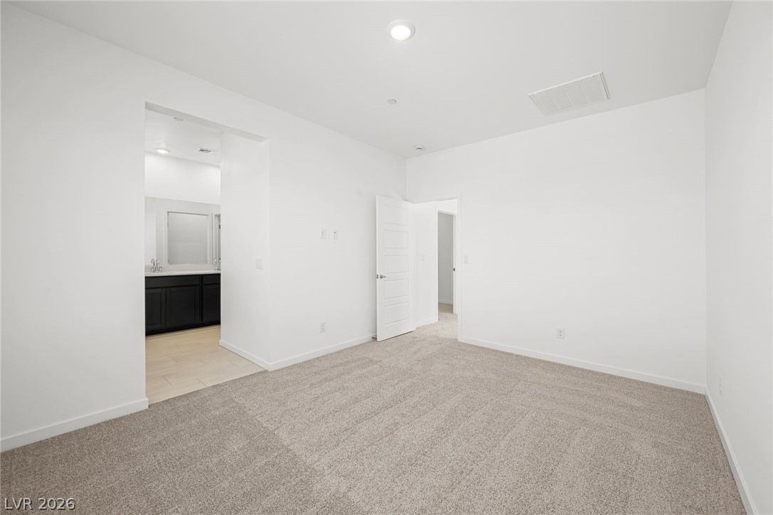9561 Sagebrush Grove Street Las Vegas NV 89178