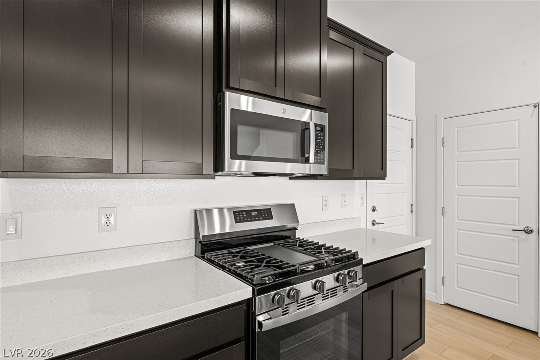 9561 Sagebrush Grove Street Las Vegas NV 89178