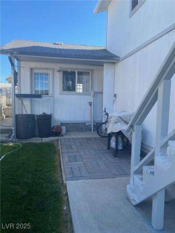 927 Park Avenue Ely NV 89301