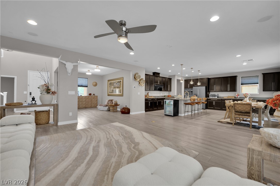 8767 Pinley Spring Street Las Vegas NV 89113