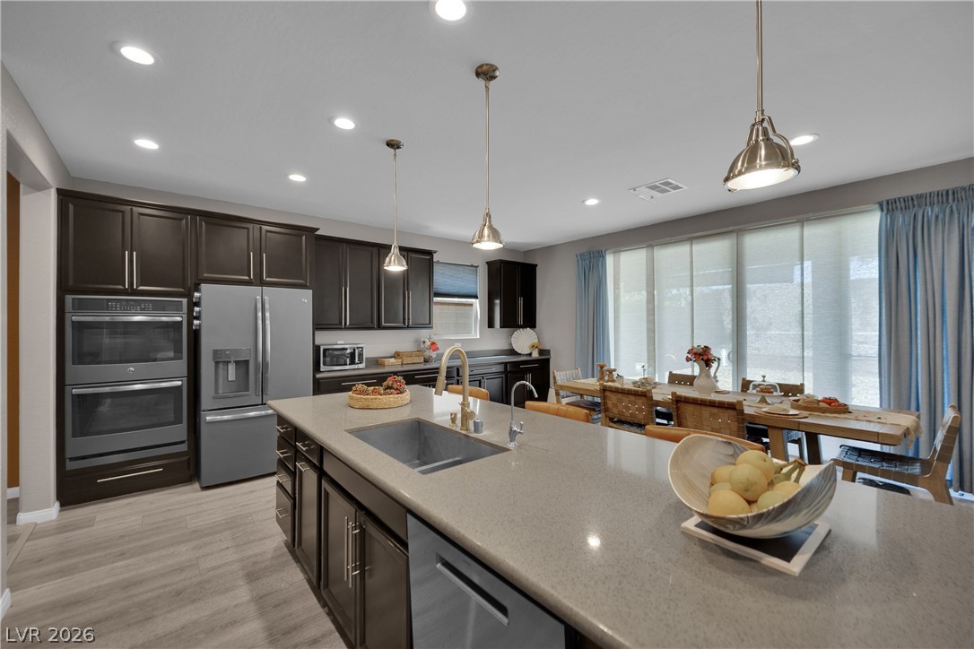8767 Pinley Spring Street Las Vegas NV 89113