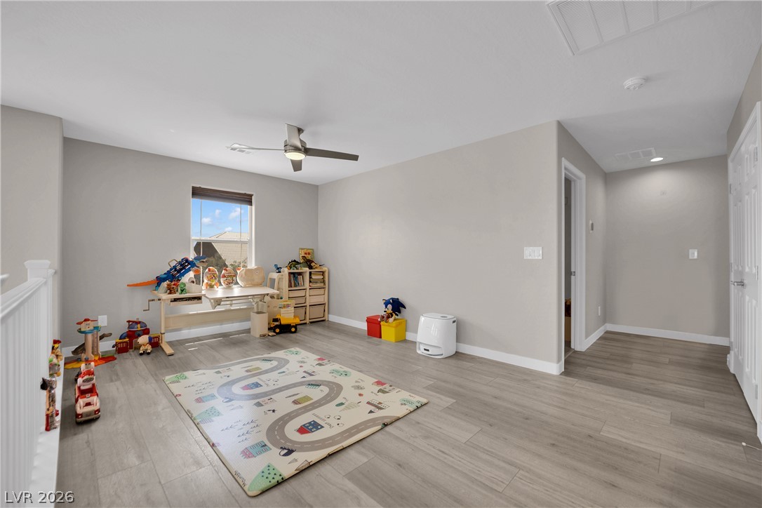 8767 Pinley Spring Street Las Vegas NV 89113