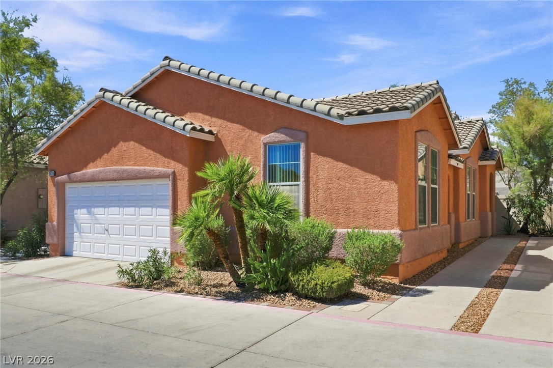 2528 Living Rock Street Las Vegas NV 89106