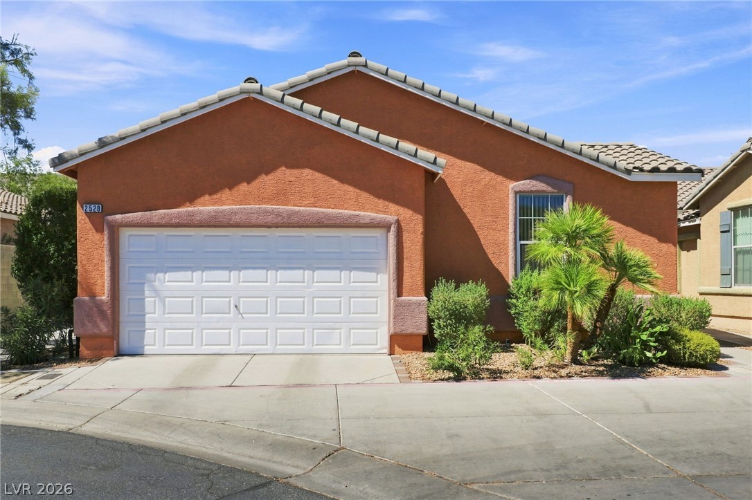 2528 Living Rock Street Las Vegas NV 89106