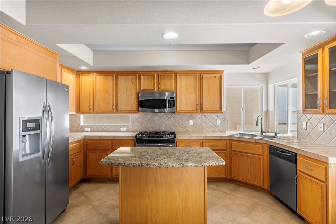 7943 Avalon Island Street Las Vegas NV 89139
