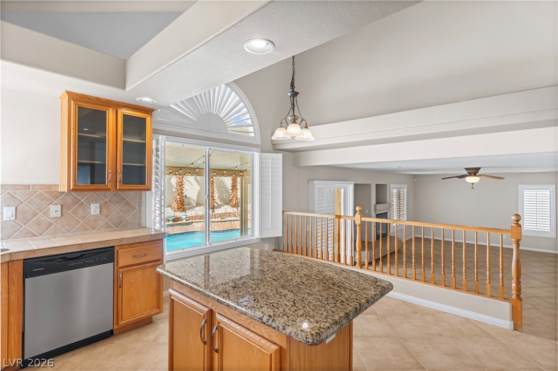 7943 Avalon Island Street Las Vegas NV 89139