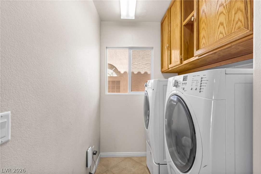 7943 Avalon Island Street Las Vegas NV 89139