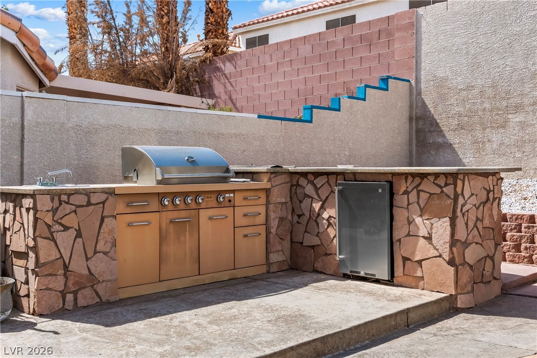 7943 Avalon Island Street Las Vegas NV 89139