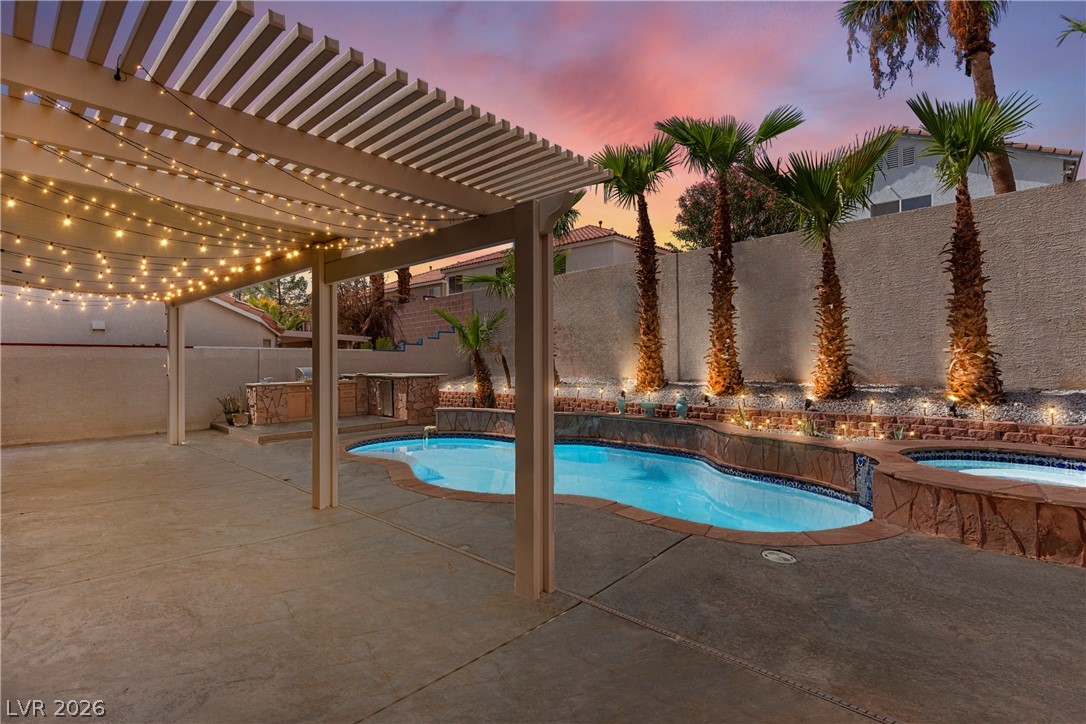 7943 Avalon Island Street Las Vegas NV 89139