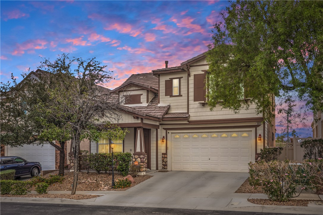 985 Sparkling Light Street Henderson NV 89052
