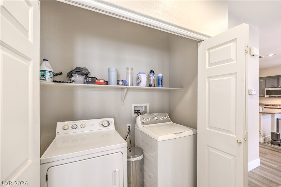985 Sparkling Light Street Henderson NV 89052
