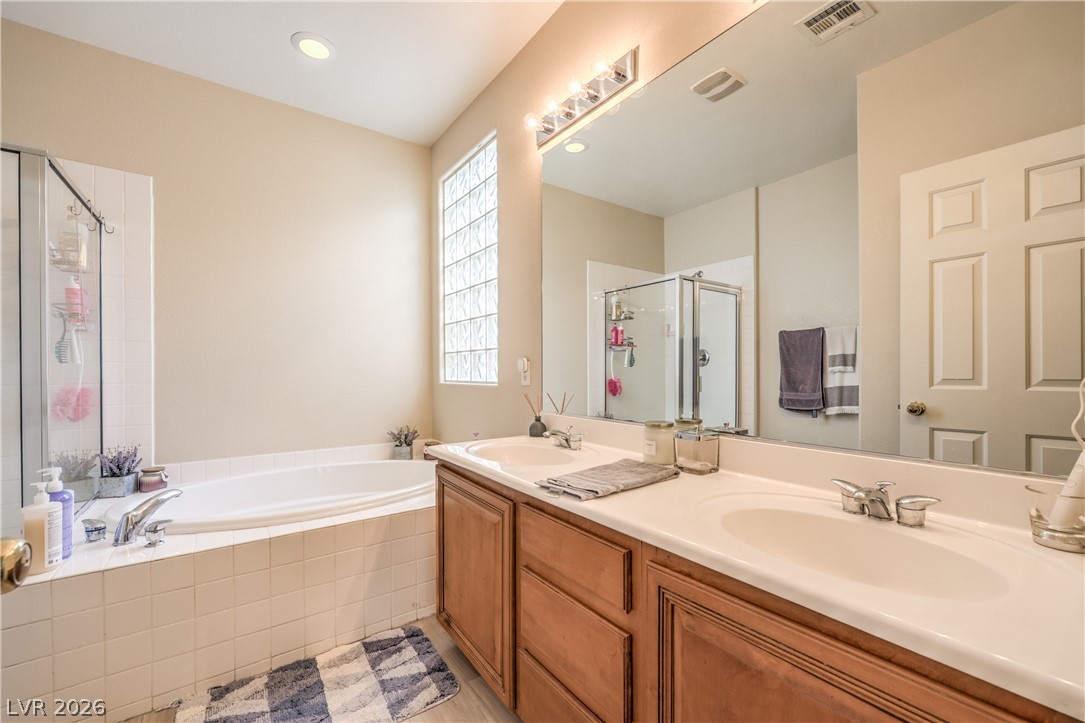 985 Sparkling Light Street Henderson NV 89052