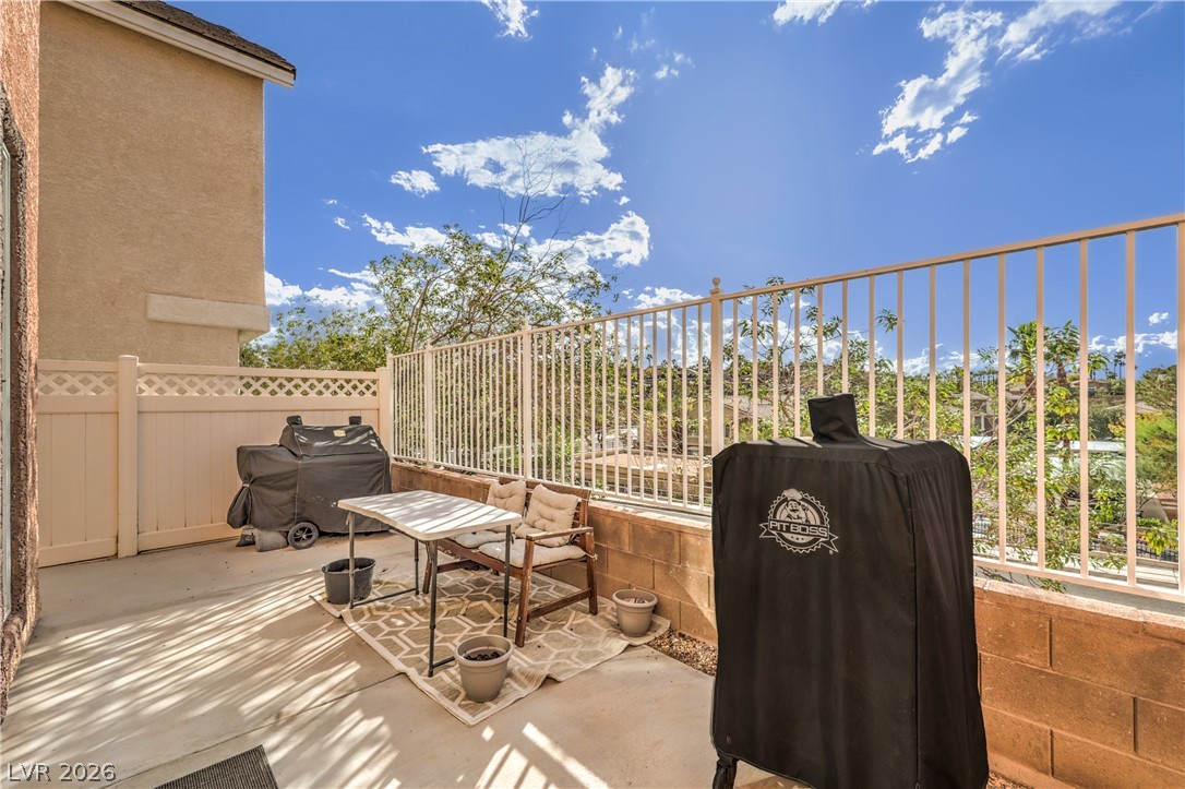 985 Sparkling Light Street Henderson NV 89052