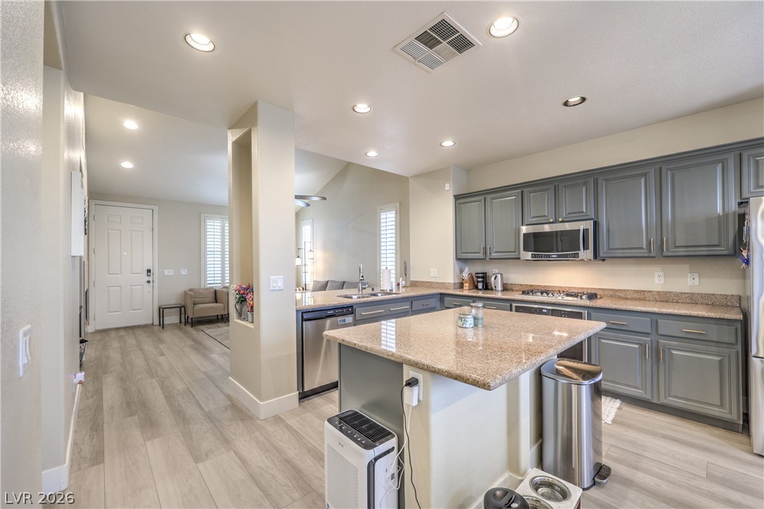985 Sparkling Light Street Henderson NV 89052