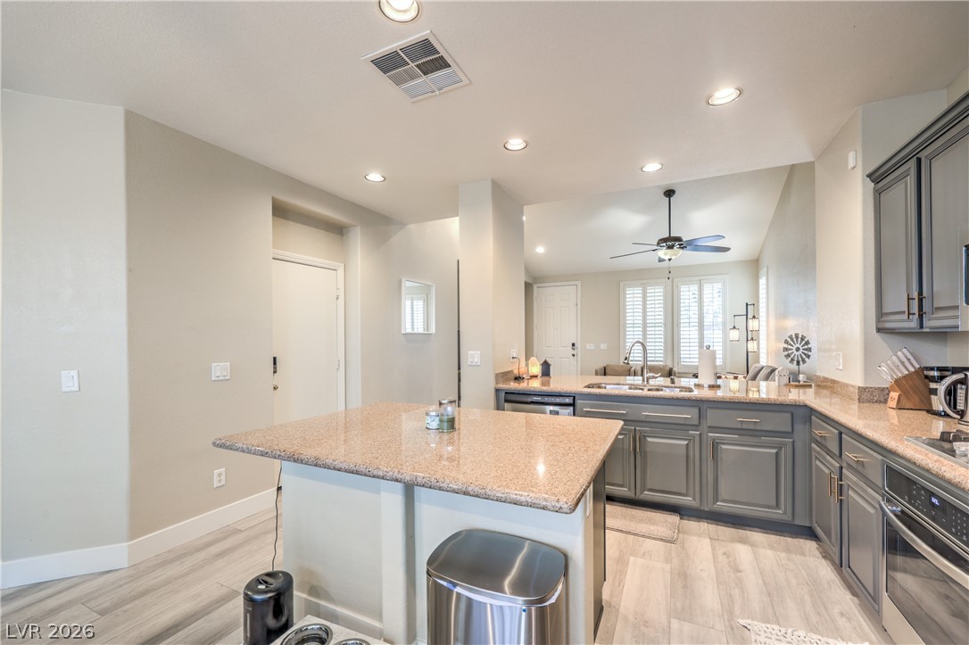 985 Sparkling Light Street Henderson NV 89052