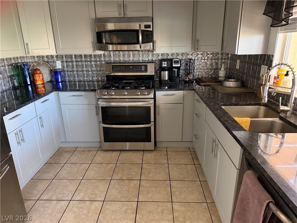 424 Tiger Lily Way Henderson NV 89015