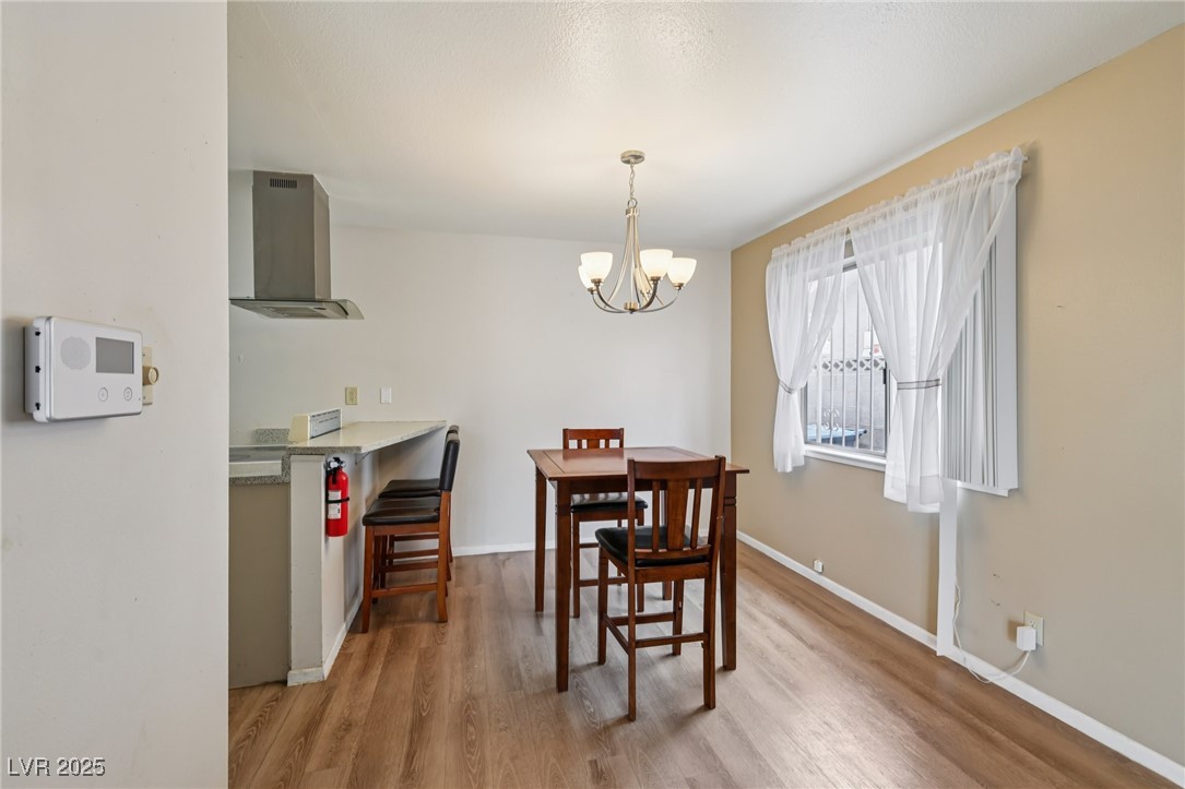 6912 Singing Dunes Lane Las Vegas NV 89145