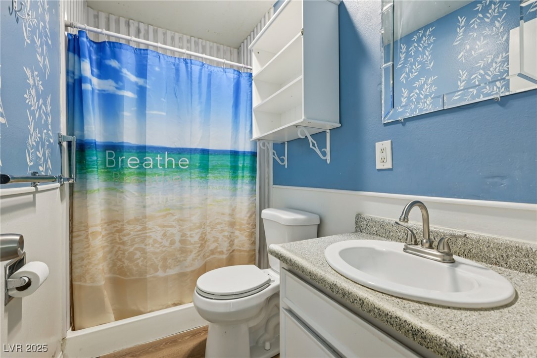 6912 Singing Dunes Lane Las Vegas NV 89145