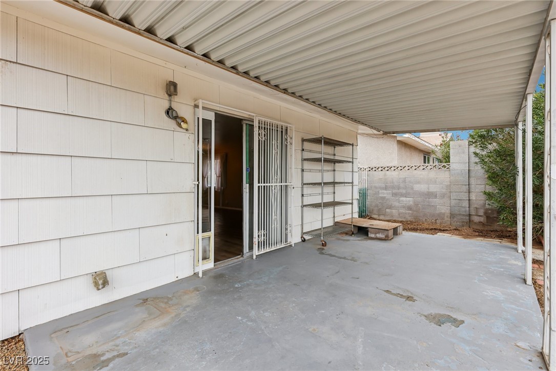 6912 Singing Dunes Lane Las Vegas NV 89145