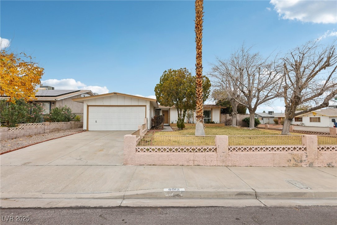 6912 Singing Dunes Lane Las Vegas NV 89145