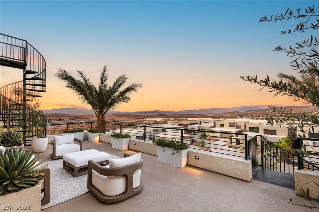 12 Desert Lake Lane Henderson NV 89011