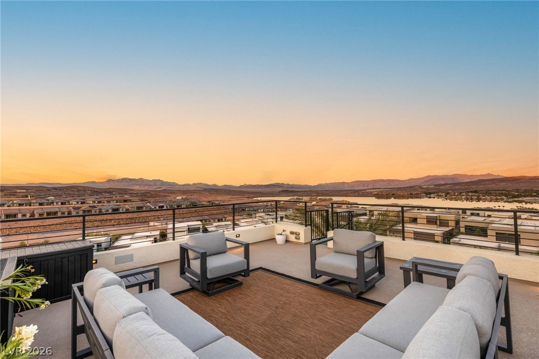 12 Desert Lake Lane Henderson NV 89011