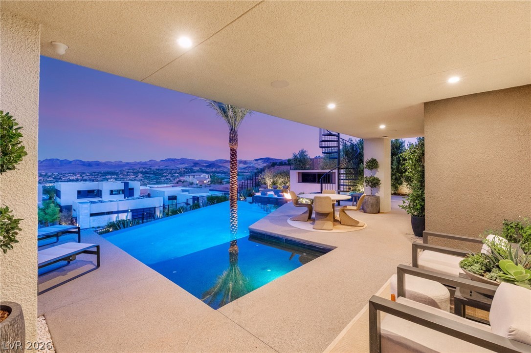 12 Desert Lake Lane Henderson NV 89011