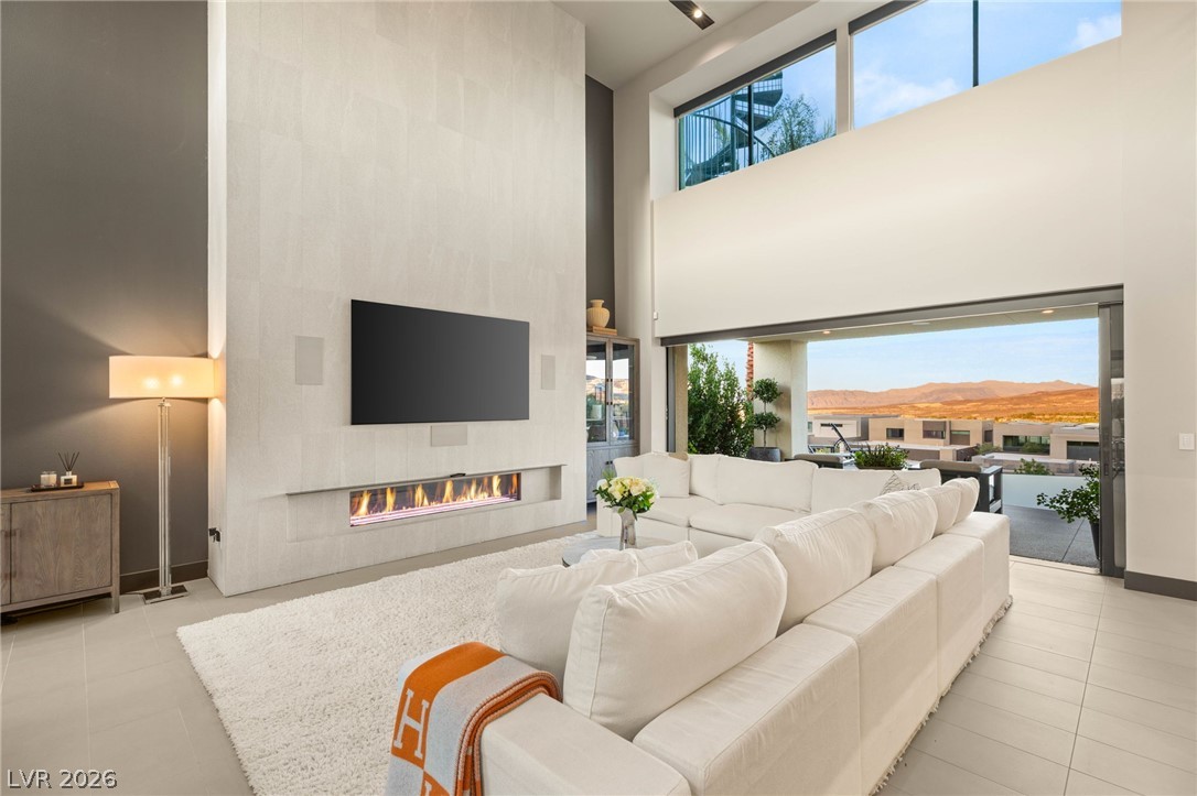 12 Desert Lake Lane Henderson NV 89011