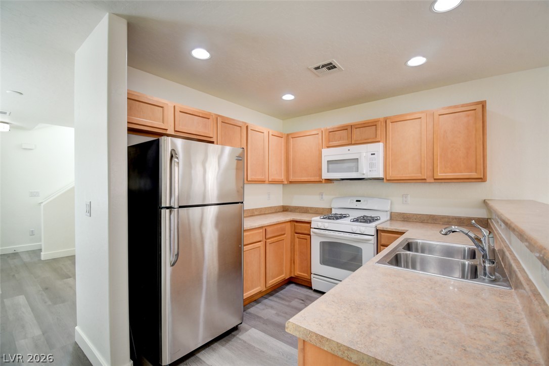 5234 Fire Night Avenue Las Vegas NV 89122