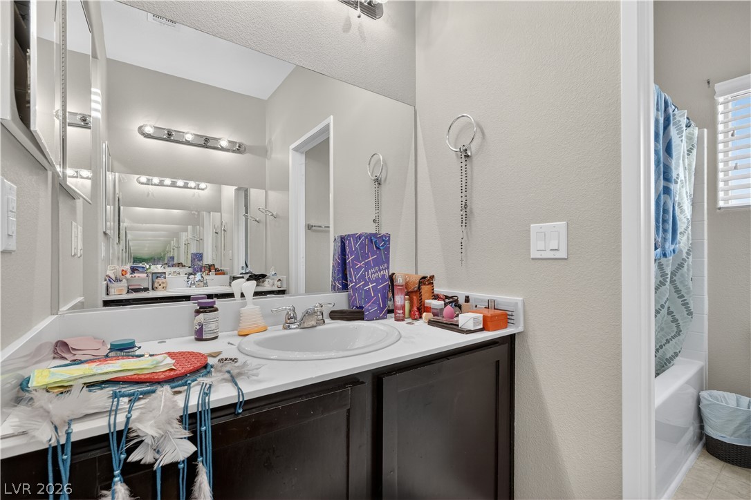 4107 Walnut Star Lane Las Vegas NV 89115
