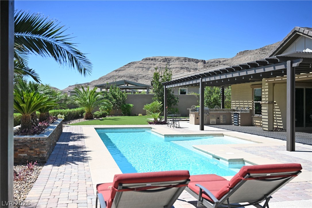 5878 Grade Vista Street Las Vegas NV 89135