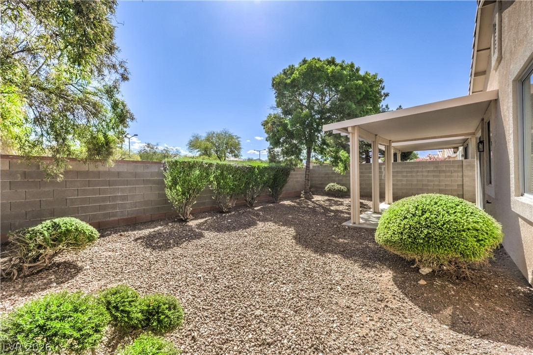 10709 Moon Flower Arbor Place Las Vegas NV 89144
