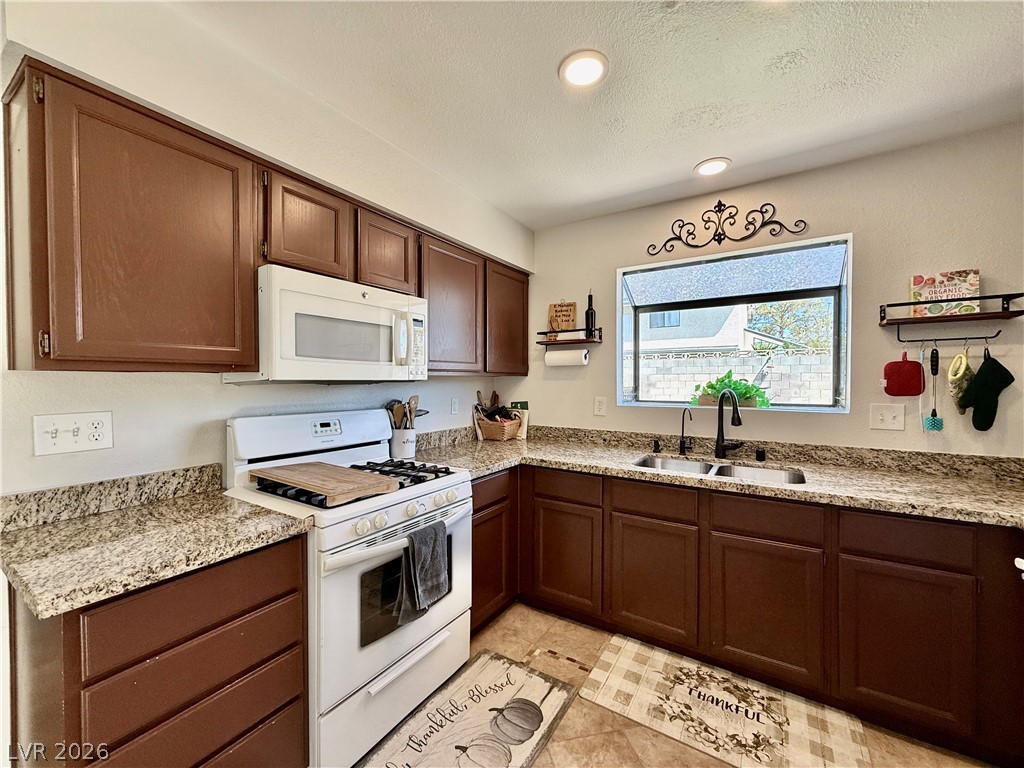 5876 Tippin Drive Las Vegas NV 89130