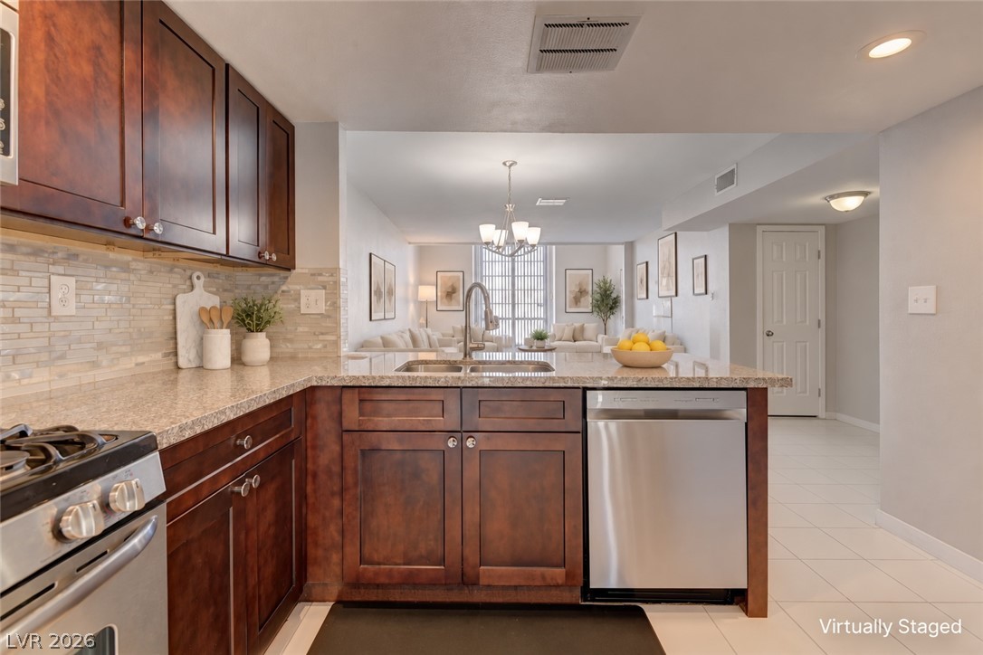 6546 Ironbark Lane Las Vegas NV 89107