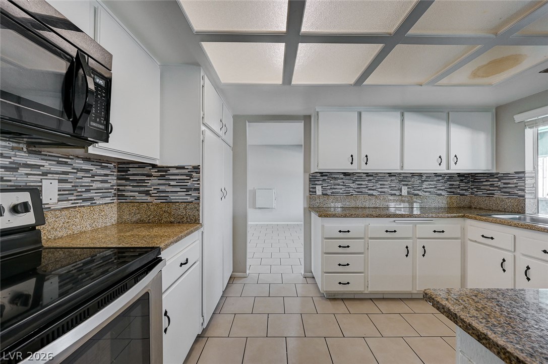 405 Davenport Lane Las Vegas NV 89107