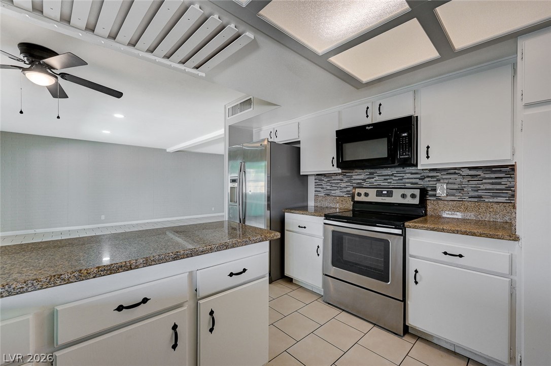 405 Davenport Lane Las Vegas NV 89107