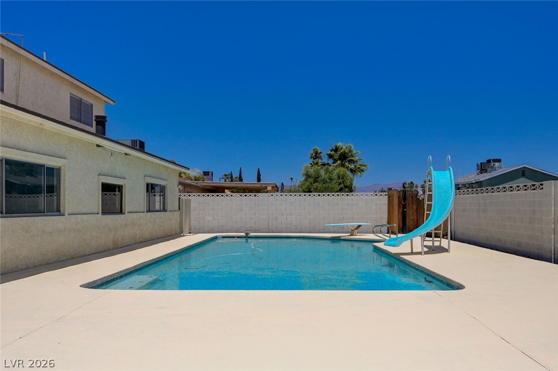 405 Davenport Lane Las Vegas NV 89107