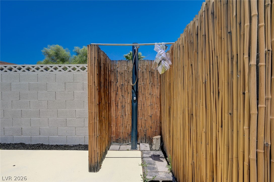 405 Davenport Lane Las Vegas NV 89107