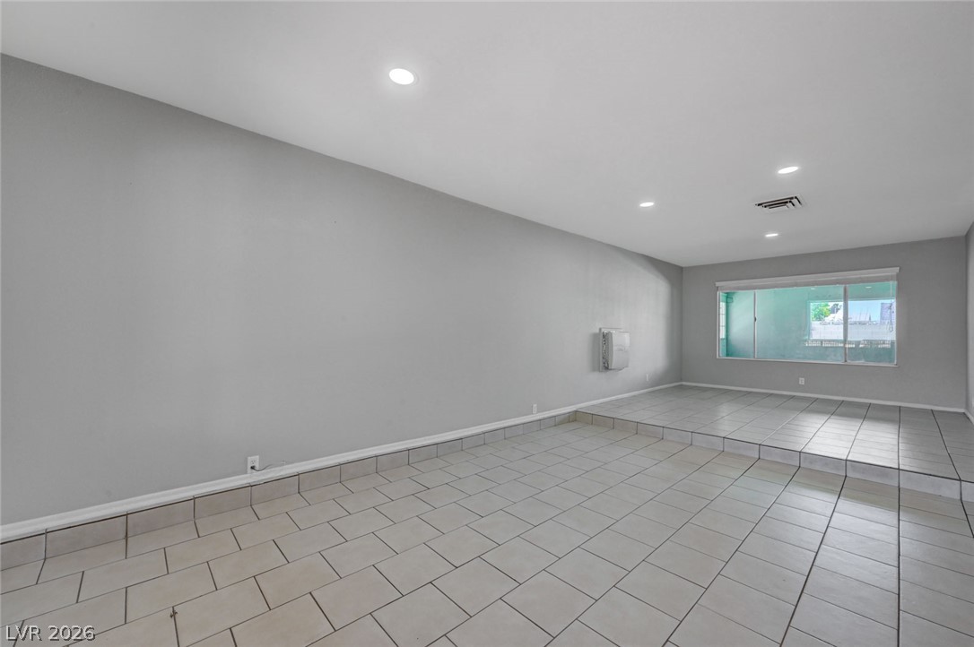 405 Davenport Lane Las Vegas NV 89107