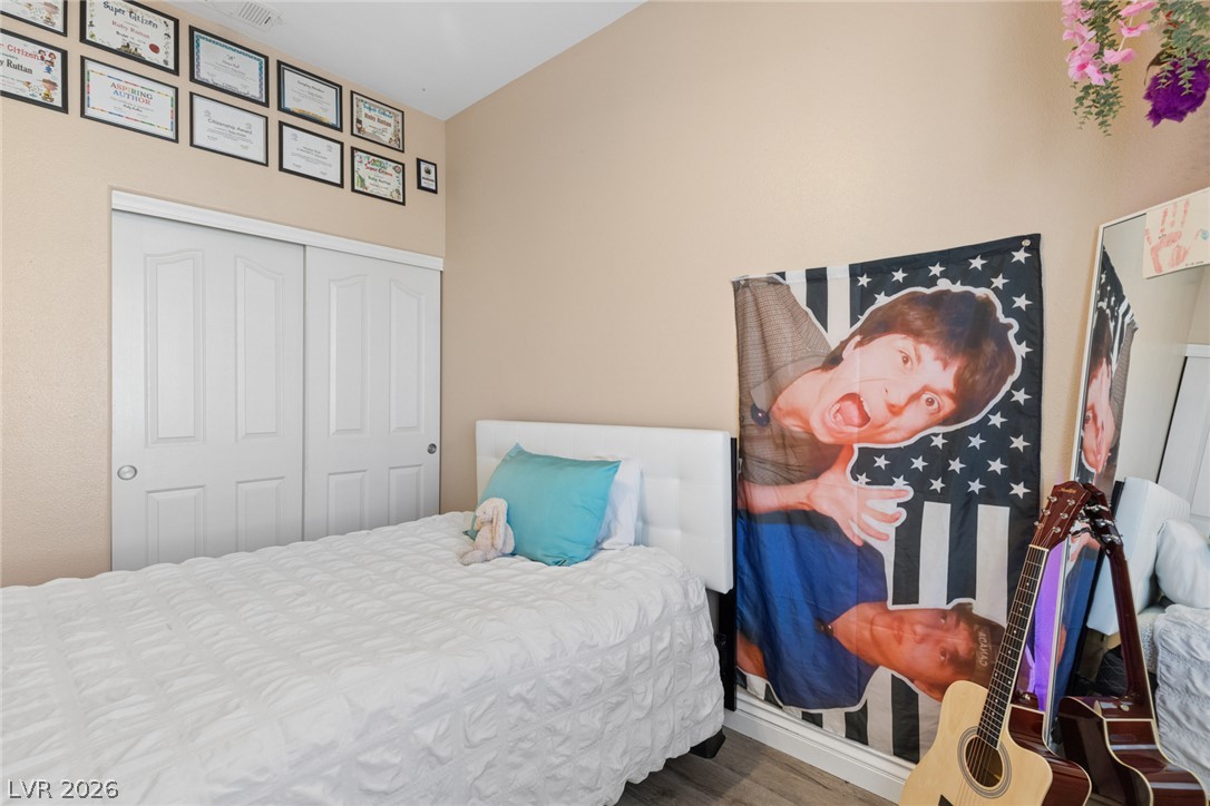 7808 Robinglen Avenue Las Vegas NV 89131