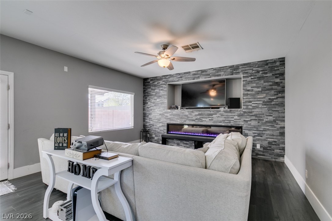 512 Beaconwood Street Henderson NV 89052