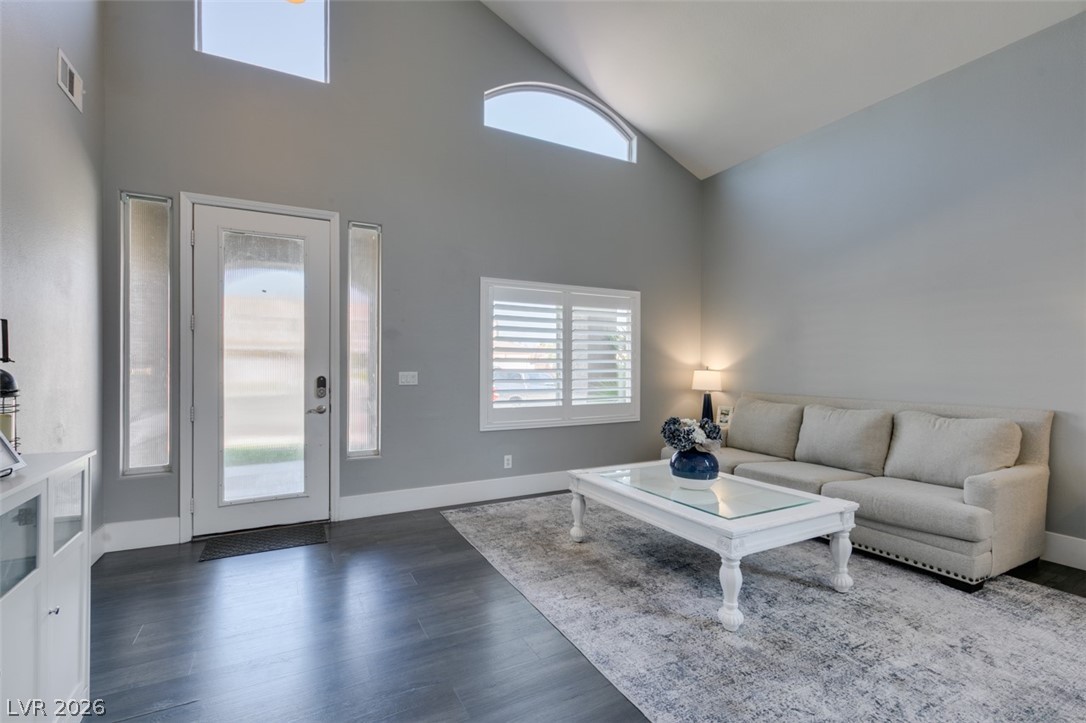 512 Beaconwood Street Henderson NV 89052