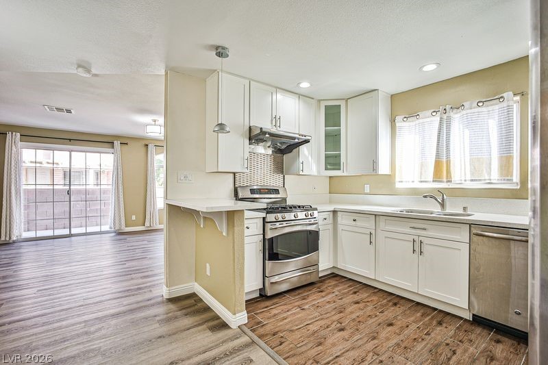 6054 Sunken River Trail Las Vegas NV 89118