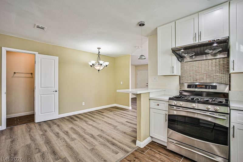 6054 Sunken River Trail Las Vegas NV 89118