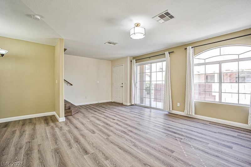 6054 Sunken River Trail Las Vegas NV 89118