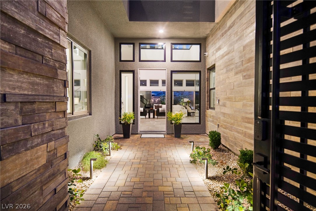 5281 Feathertop Drive Las Vegas NV 89135